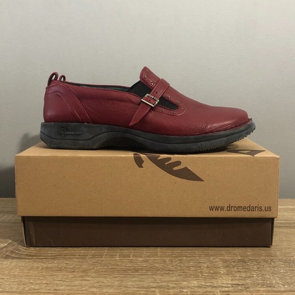 Dromedaris Womens Size 38 Red Leather Portugal Comfort Shoes Slip On Loafers - Picture 1 of 16